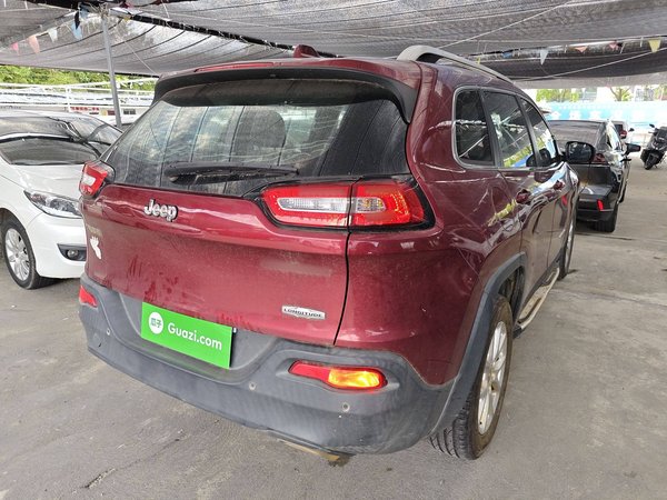 Jeep Cherokee 2016, 93000 км, за 6027 USD - фото 6