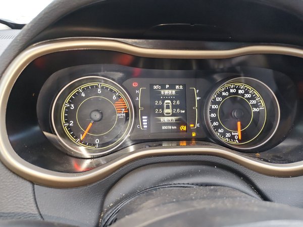 Jeep Cherokee 2016, 93000 км, за 6027 USD - фото 15