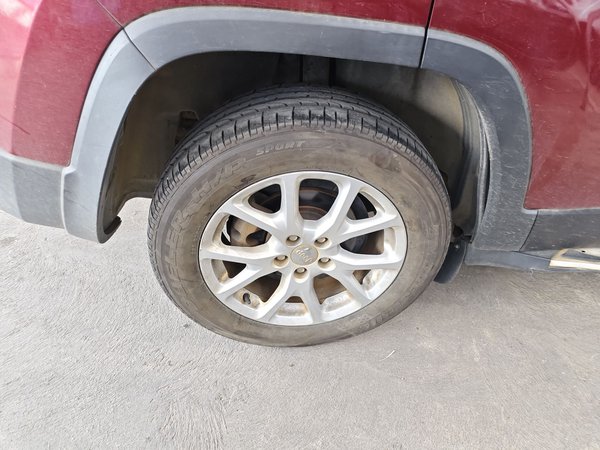 Jeep Cherokee 2016, 93000 км, за 6027 USD - фото 10