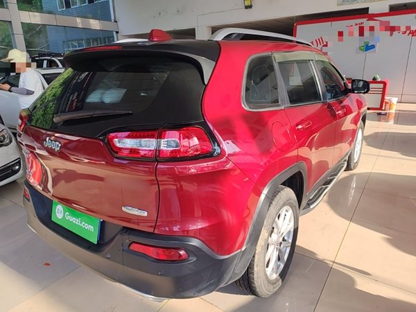 Jeep Cherokee 2016, 98800 км, за 7981 USD - фото 6