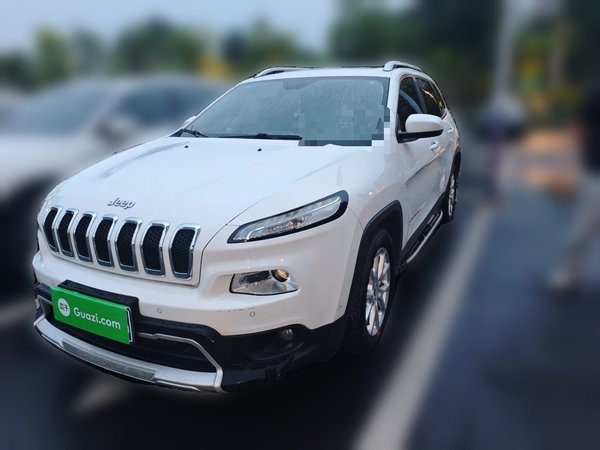 Jeep Cherokee · 2016 год