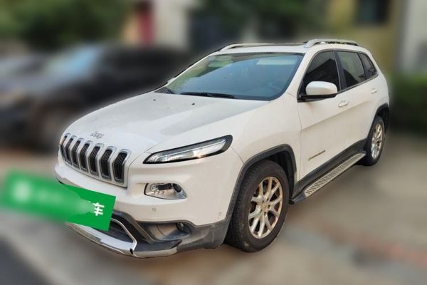 Jeep Cherokee · 2016 год