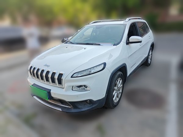 Jeep Cherokee · 2016 год