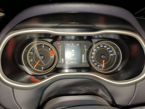 Jeep Cherokee 2016, 96300 км, за 5225 USD - фото 20