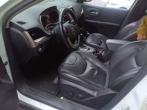 Jeep Cherokee 2017, 73400 км, за 7855 USD - фото 18