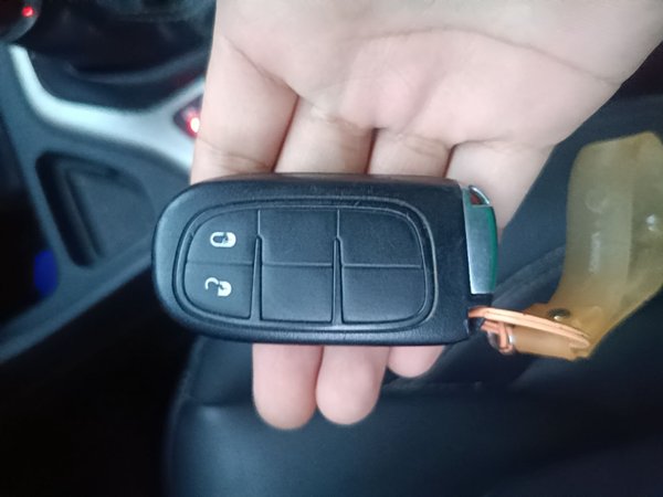 Jeep Cherokee 2017, 73400 км, за 7855 USD - фото 12