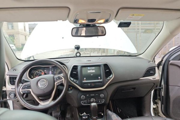 Jeep Cherokee 2017, 132000 км, за 7893 USD - фото 7