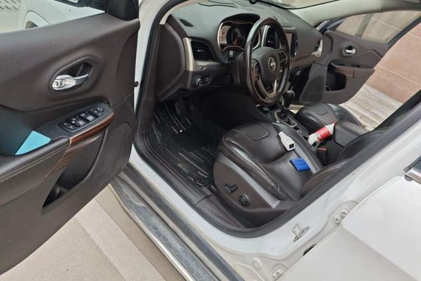 Jeep Cherokee 2017, 132000 км, за 7893 USD - фото 14