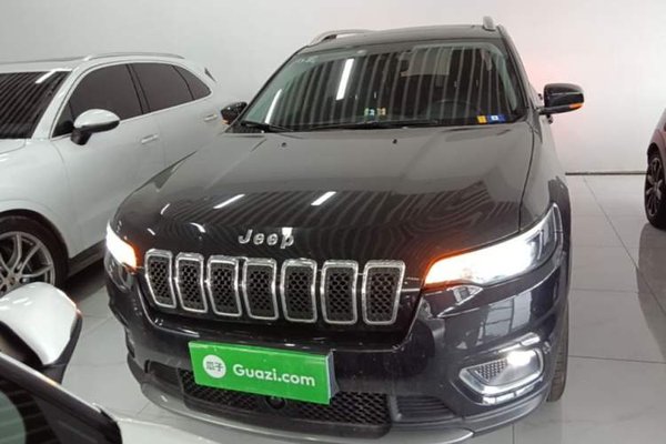 Jeep Cherokee 2019, 58400 км, за 10302 USD