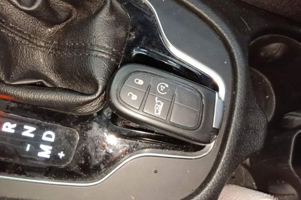 Jeep Cherokee 2019, 58400 км, за 10302 USD - фото 12