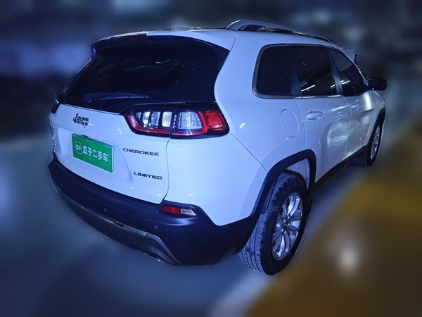 Jeep Cherokee 2019, 38200 км, за 10842 USD - фото 6