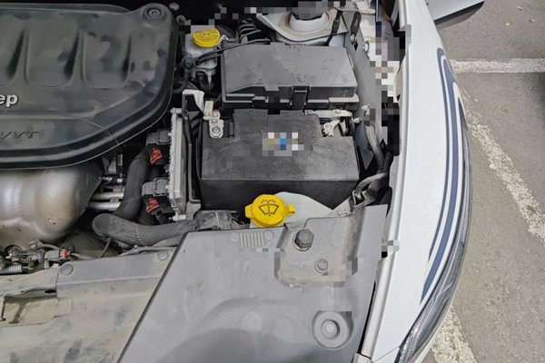 Jeep Cherokee 2020, 60800 км, за 7996 USD - фото 22