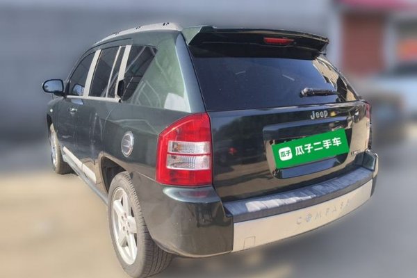Jeep Compass 2010, 167500 км, за 2584 USD