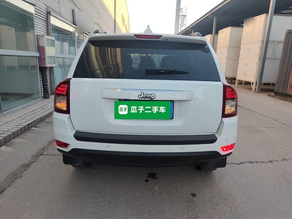 Jeep Compass 2014, 122000 км, за 6011 USD - фото 21