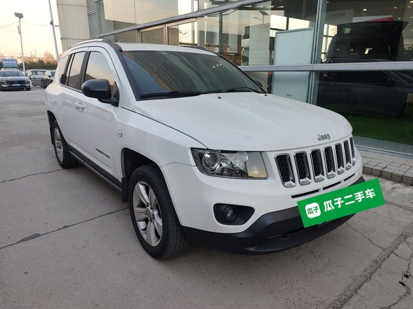 Jeep Compass 2014, 122000 км, за 6011 USD - фото 19