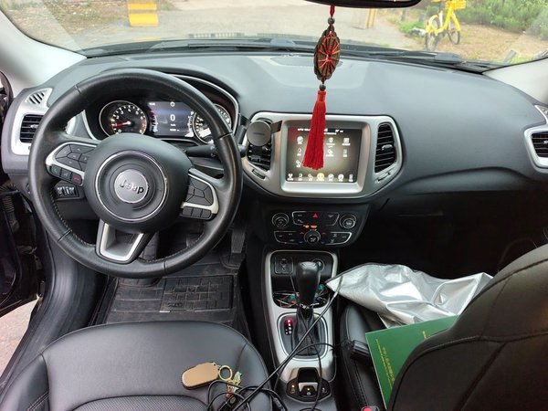 Jeep Compass 2017, 19400 км, за 5785 USD - фото 10