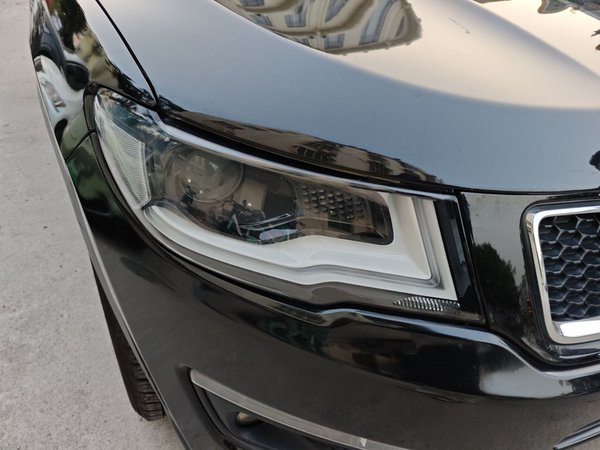 Jeep Compass 2017, 91600 км, за 5554 USD