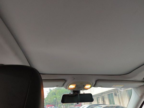 Jeep Compass 2017, 91600 км, за 5554 USD - фото 18