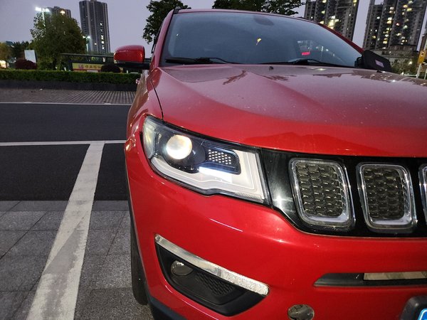 Jeep Compass 2017, 127700 км, за 6389 USD - фото 8