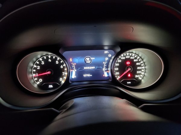 Jeep Compass 2017, 127700 км, за 6389 USD - фото 14