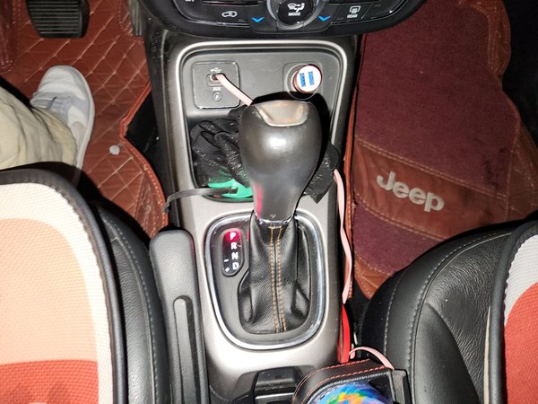 Jeep Compass 2017, 127700 км, за 6389 USD - фото 15