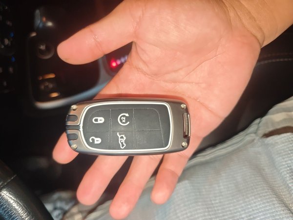 Jeep Compass 2017, 114500 км, за 6326 USD - фото 9