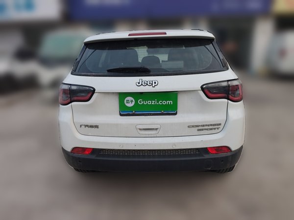 Jeep Compass 2017, 139100 км, за 5792 USD