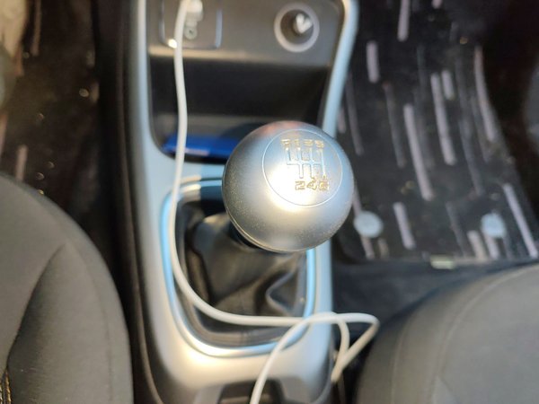 Jeep Compass 2017, 139100 км, за 5792 USD - фото 16