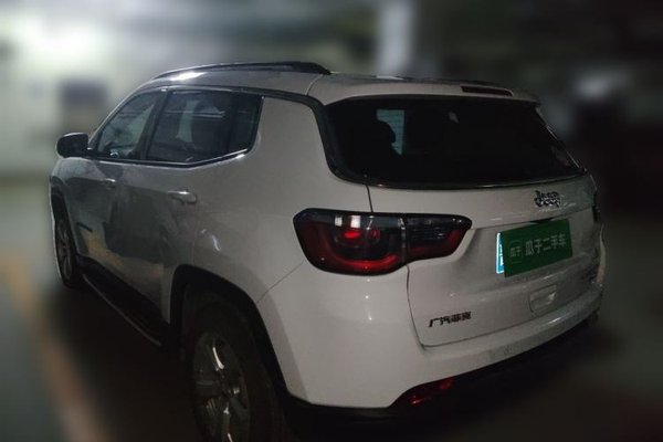 Jeep Compass 2017, 38300 км, за 5793 USD