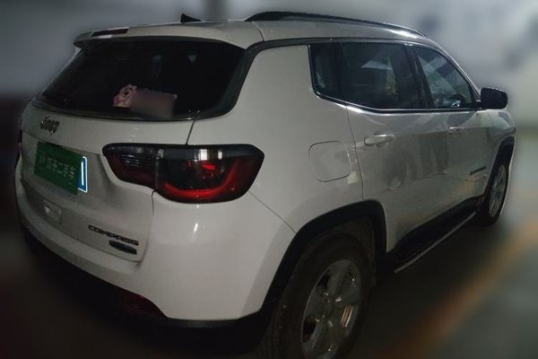 Jeep Compass 2017, 38300 км, за 5793 USD - фото 6