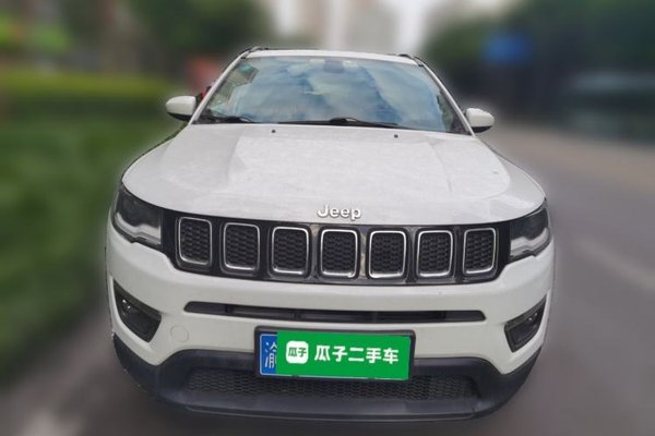 Jeep Compass 2017, 74600 км, за 6304 USD
