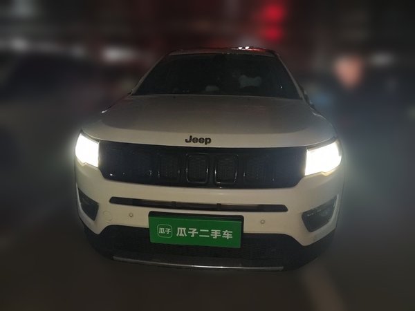 Jeep Compass 2017, 89300 км, за 7606 USD