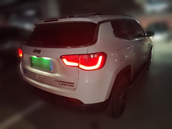 Jeep Compass 2017, 89300 км, за 7606 USD - фото 6