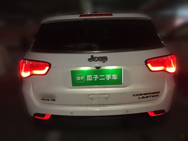 Jeep Compass 2017, 89300 км, за 7606 USD