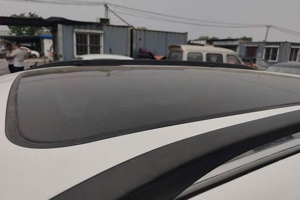 Jeep Compass 2017, 89800 км, за 6602 USD - фото 11