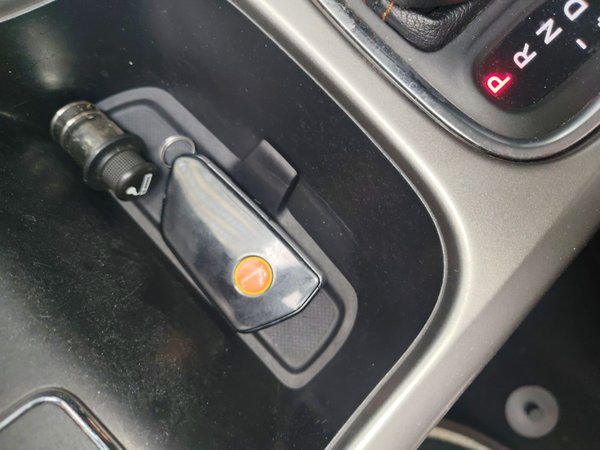 Jeep Compass 2017, 98100 км, за 7028 USD - фото 8