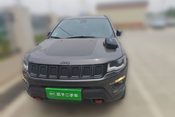 Jeep Compass 2017, 104100 км, за 7967 USD