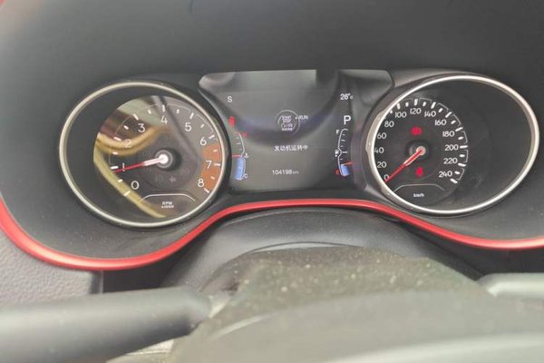 Jeep Compass 2017, 104100 км, за 7967 USD - фото 9