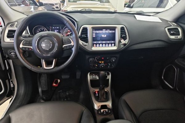 Jeep Compass 2019, 69800 км, за 8249 USD - фото 12