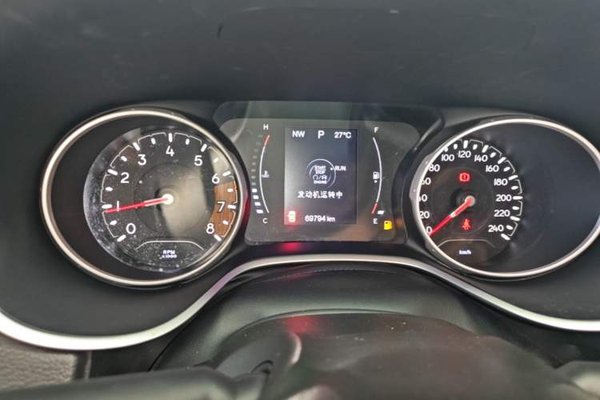 Jeep Compass 2019, 69800 км, за 8249 USD - фото 14