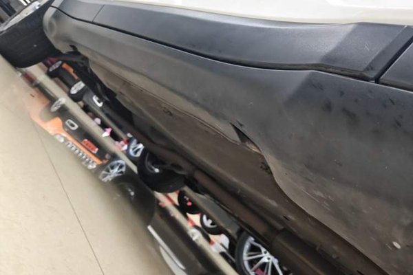 Jeep Compass 2019, 69800 км, за 8249 USD - фото 26