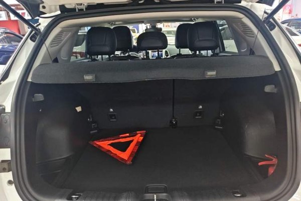Jeep Compass 2019, 69800 км, за 8249 USD - фото 22