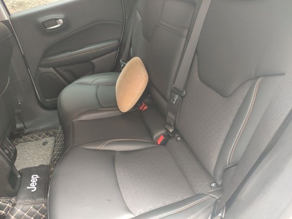 Jeep Compass 2020, 13600 км, за 9243 USD - фото 14