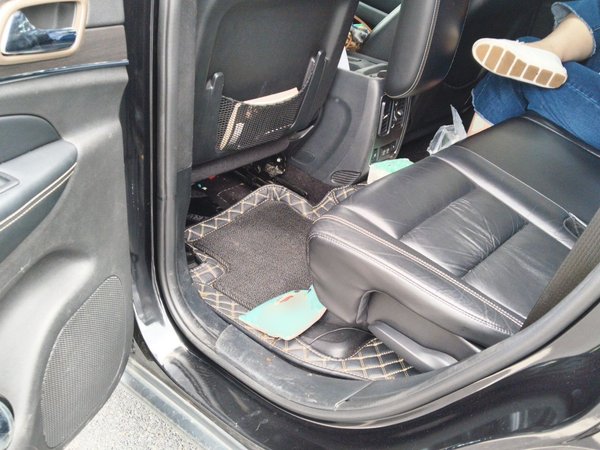 Jeep Grand Cherokee 2016, 122700 км, за 12212 USD - фото 6