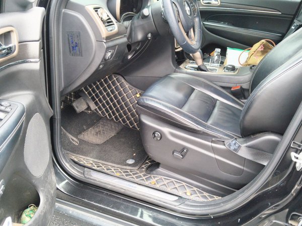 Jeep Grand Cherokee 2016, 122700 км, за 12212 USD