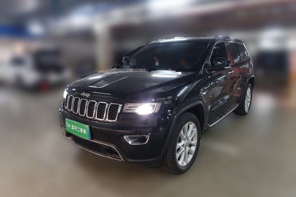 Jeep Grand Cherokee · 2017 год