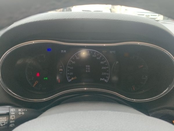 Grand Cherokee 2017 3.0L Elite Navigation Edition, 2017 года