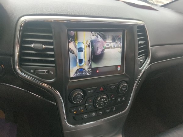 Jeep Grand Cherokee 2017, 103800 км, за 17242 USD