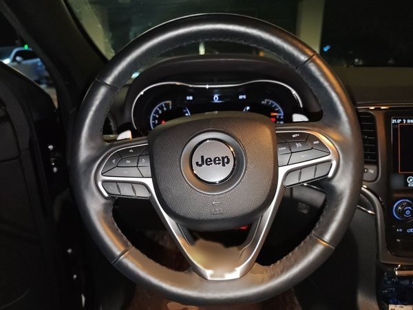 Jeep Grand Cherokee 2017, 94100 км, за 20227 USD - фото 9