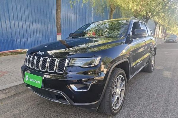 Jeep Grand Cherokee · 2020 год